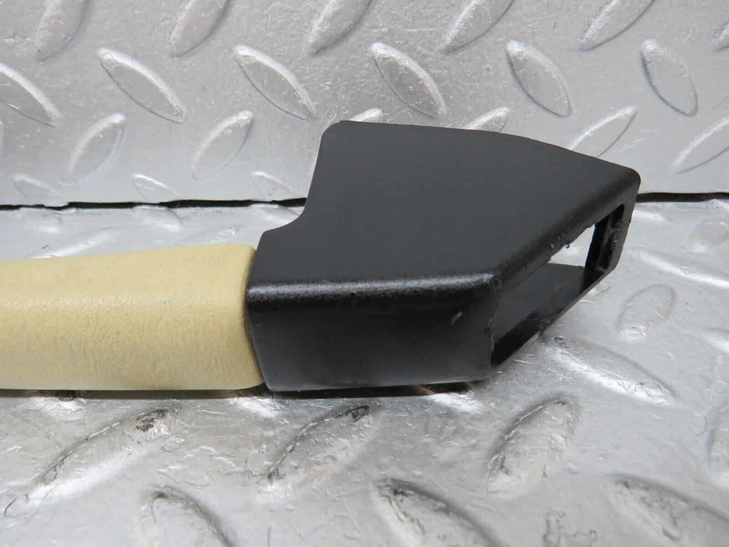 36957 Mercedes-Benz C126 420SEC Coupe Rear Right Interior Handle