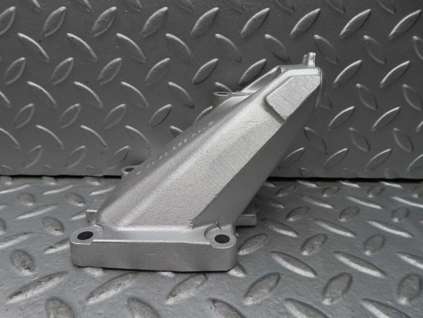 17313 Mercedes-Benz R129 300SL Coupe Engine Mount Bracket Left Side