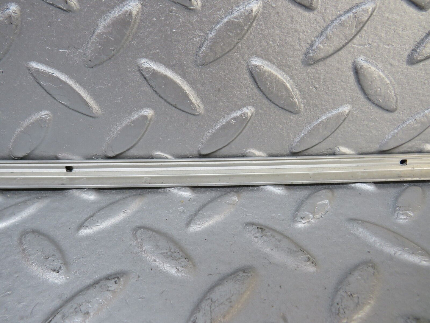 36752 Mercedes-Benz W201 190E 2.0L Sunroof Chrome Trim