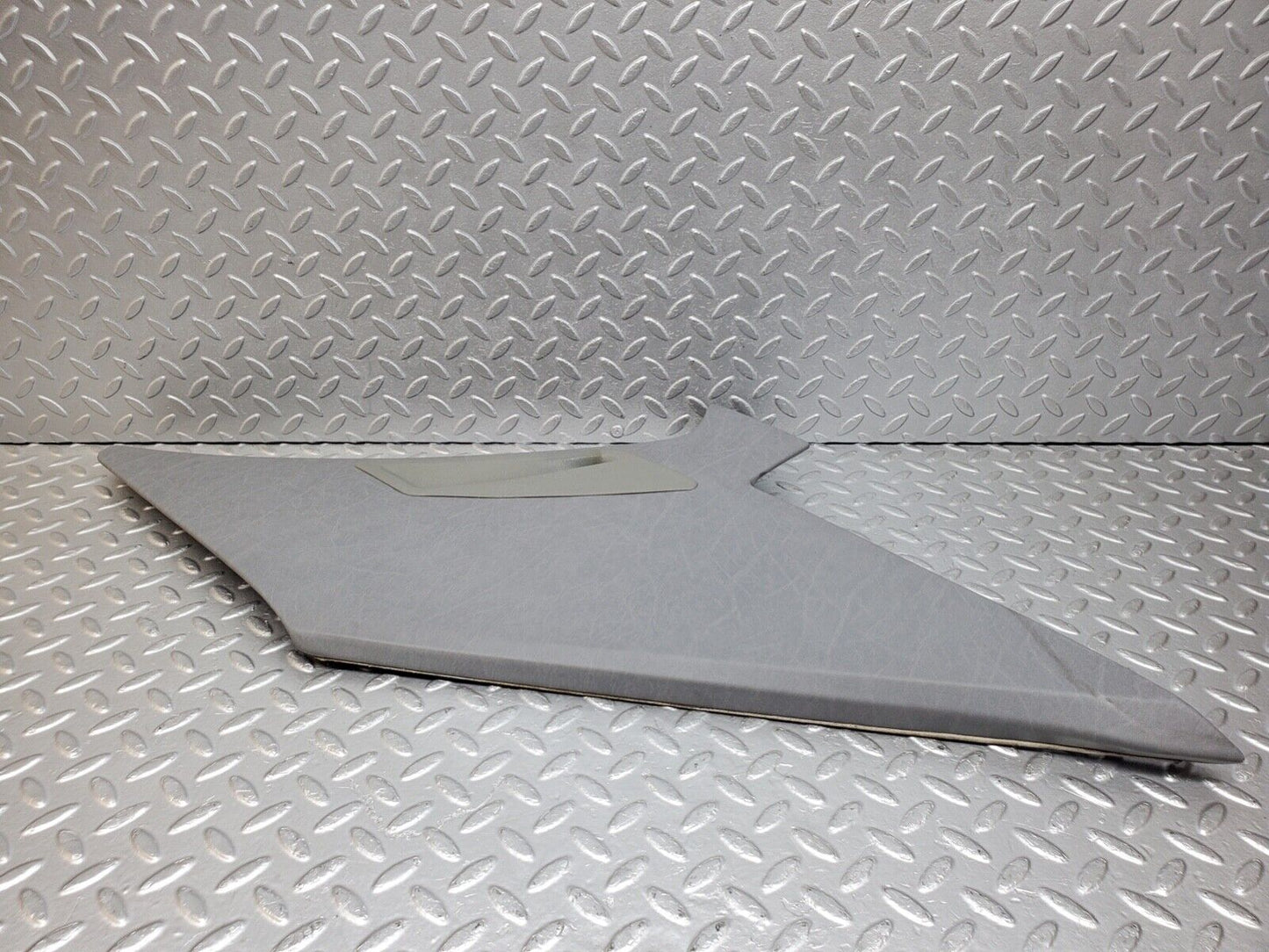 44638 Mercedes-Benz W124 220E C Pillar Cover Panel Left Side Grey 1246950730