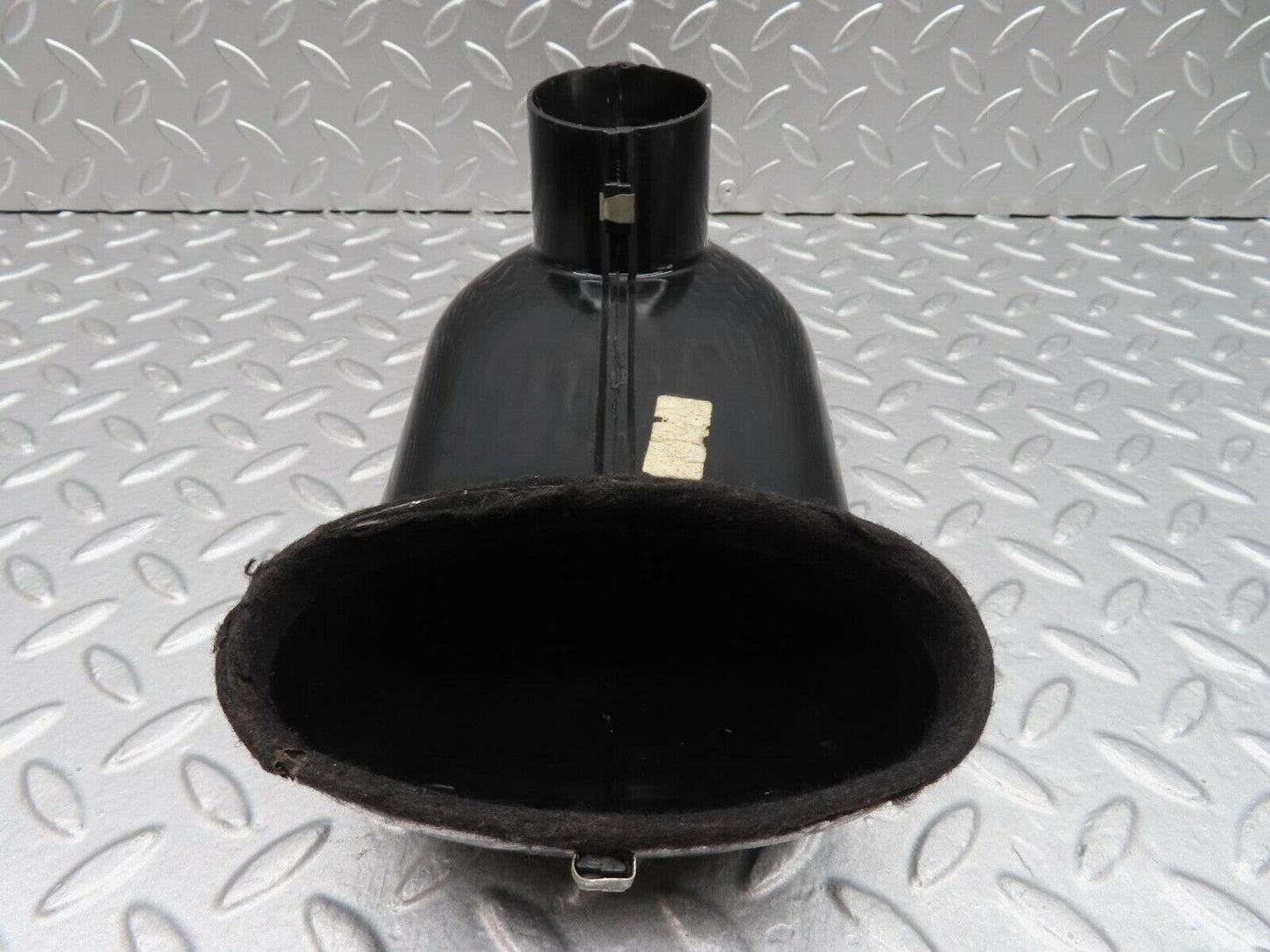 13985 Mercedes-Benz C107 280SLC Heater Air Duct