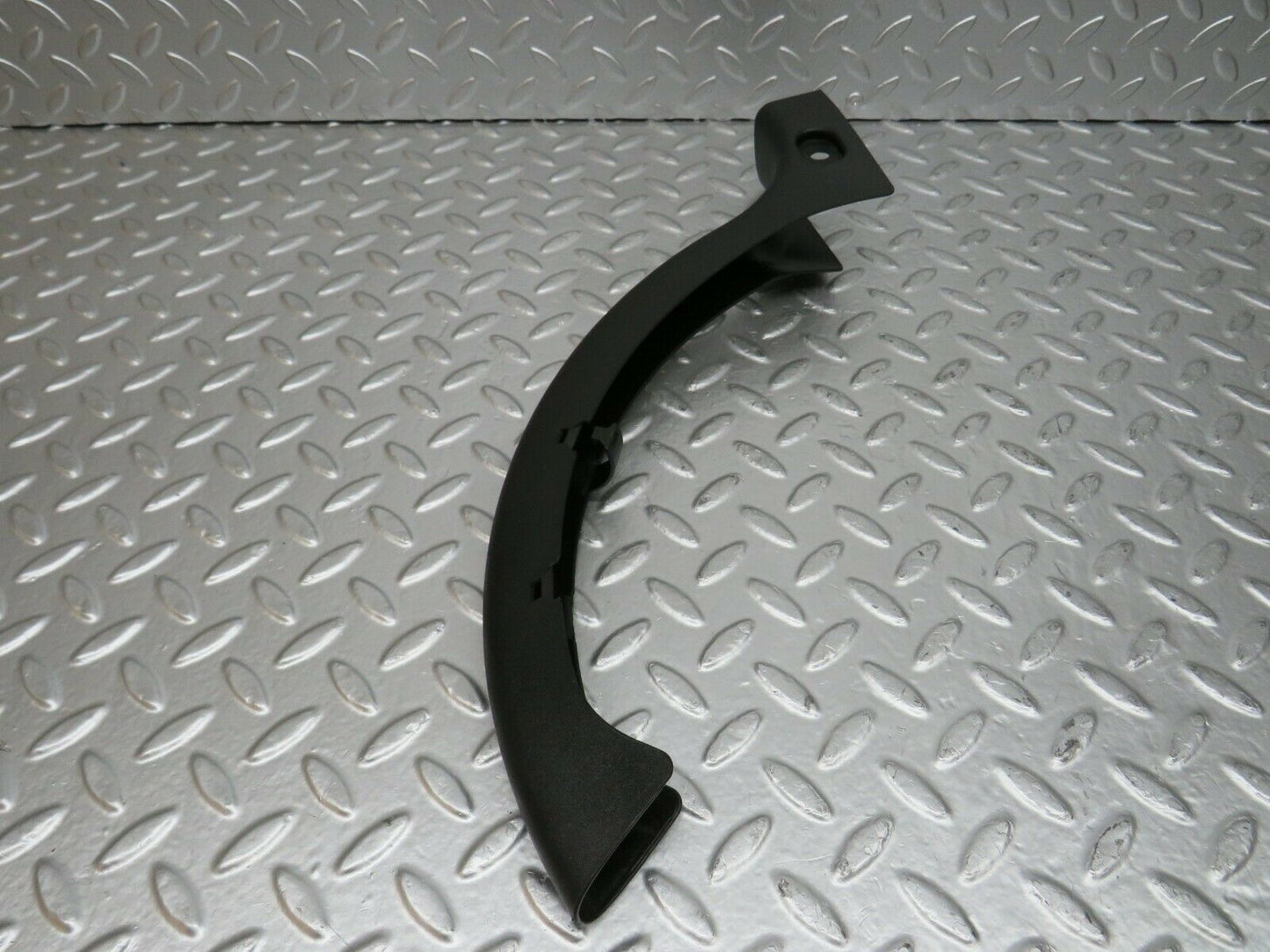 24611 Mercedes-Benz W140 S320 Boot Hinge Plastic Cover Right Side 1408214489
