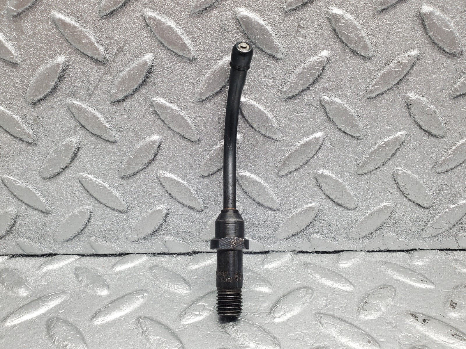 W112 fuel injector used OEM