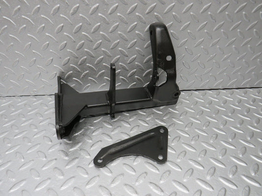 39290 Mercedes-Benz R107 500SL Air Condition Compressor Mount Bracket