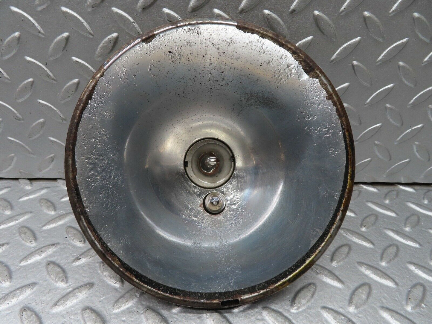 18911 Mercedes-Benz W121 190b Ponton Headlight Reflector
