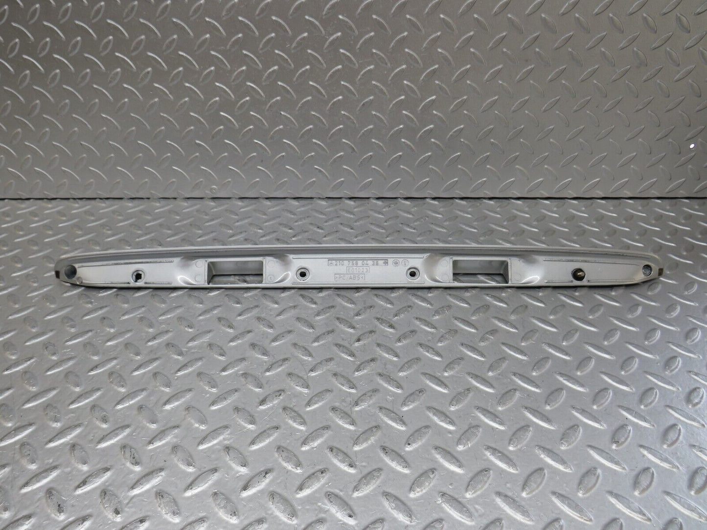 35012 Mercedes-Benz W210 320E Trunk Lid Handle 2107580438