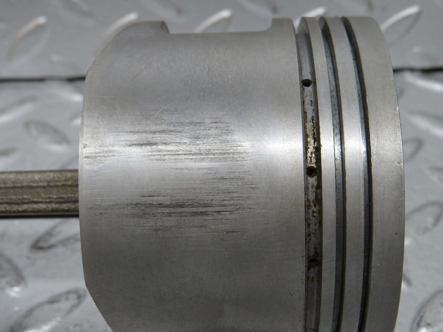 32649 Mercedes-Benz S124 300TE Wagon Piston With Connecting Rod 88.485mm 10205