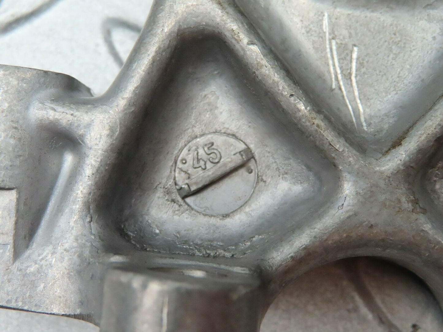 3515 Mercedes-Benz W108 280SE Camshaft Tower Bearing 1150510812