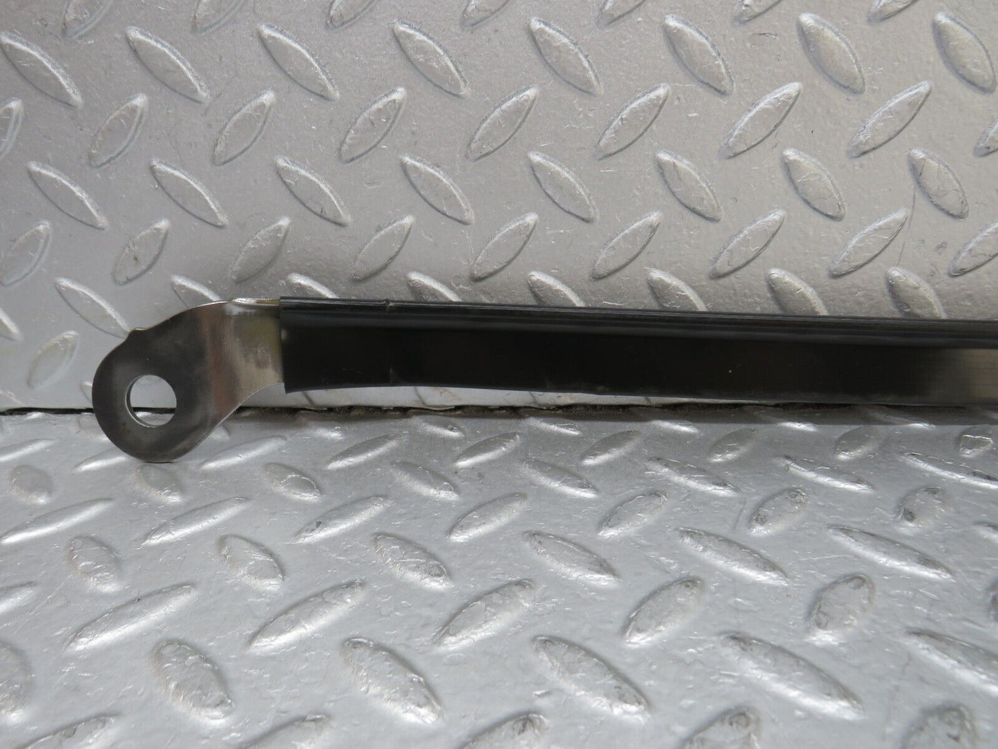 37097 Mercedes-Benz C126 420SEC Coupe Seat Belt Runner Left Side