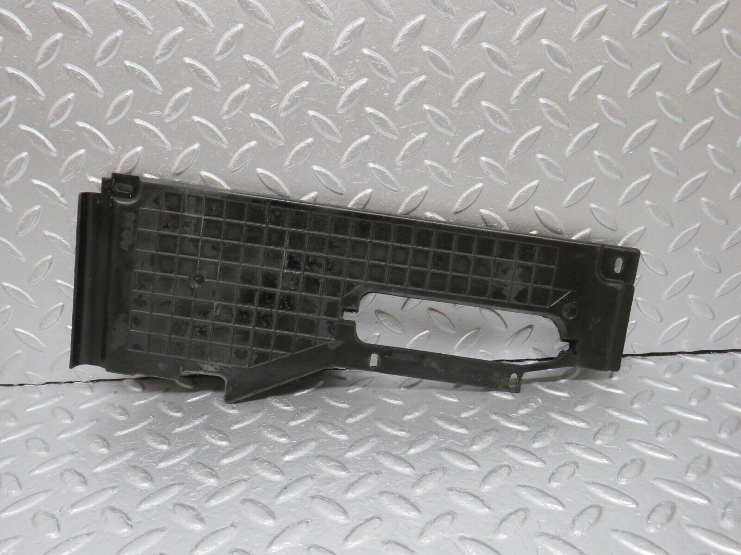 33989 Mercedes-Benz W124 260E Radiator Trim Panel 1245050988