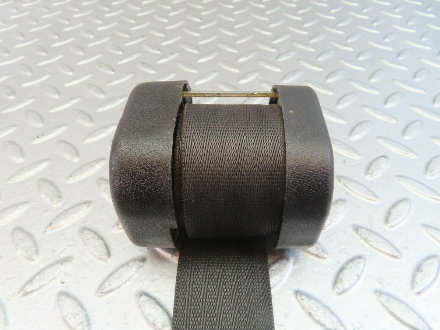 10874 Mercedes-Benz W123 230E Front Right Seat Belt With Buckle 1238604886