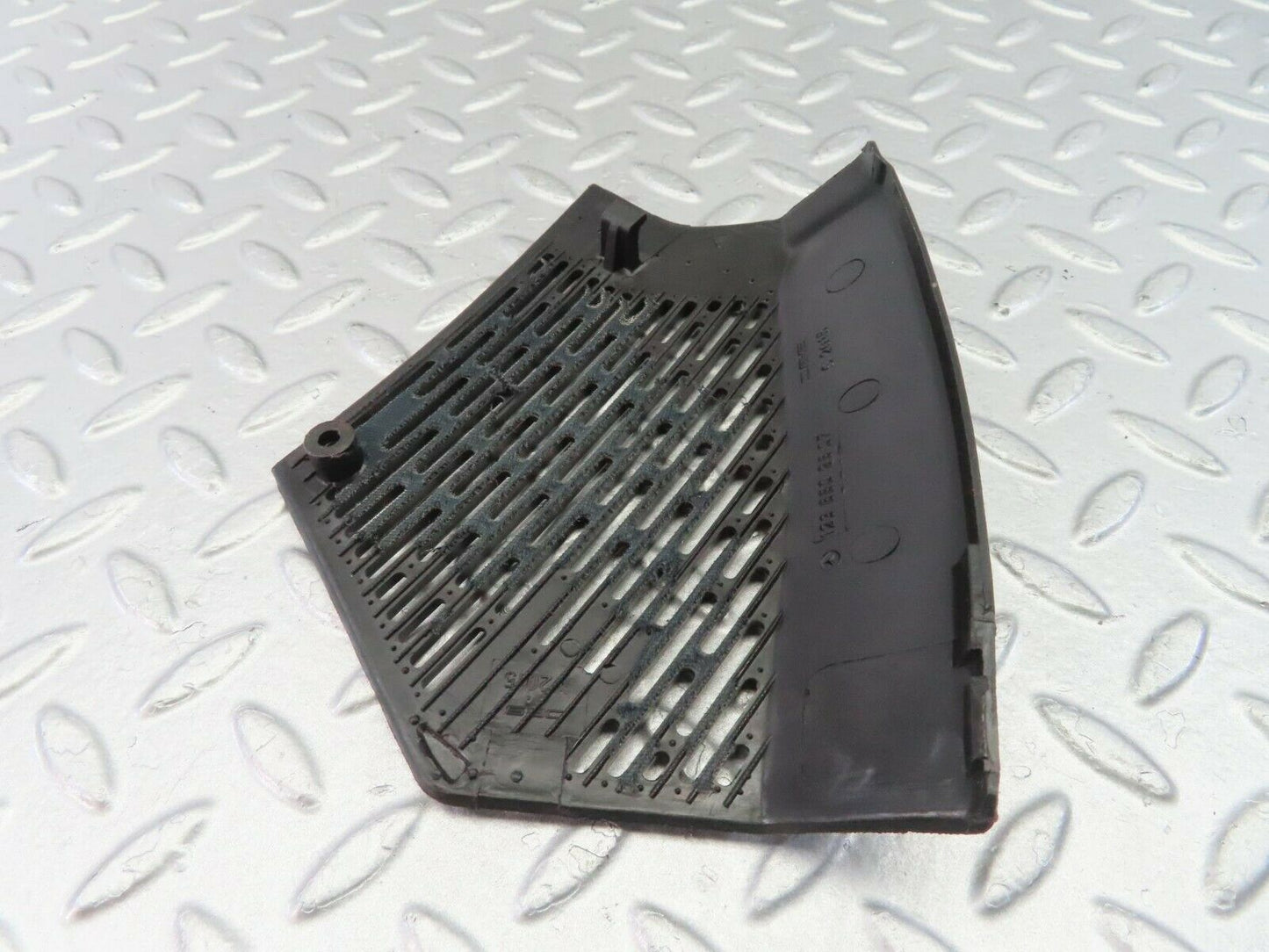 9998 Mercedes-Benz C123 230CE Coupe Front Right Speaker Cover 1236802807