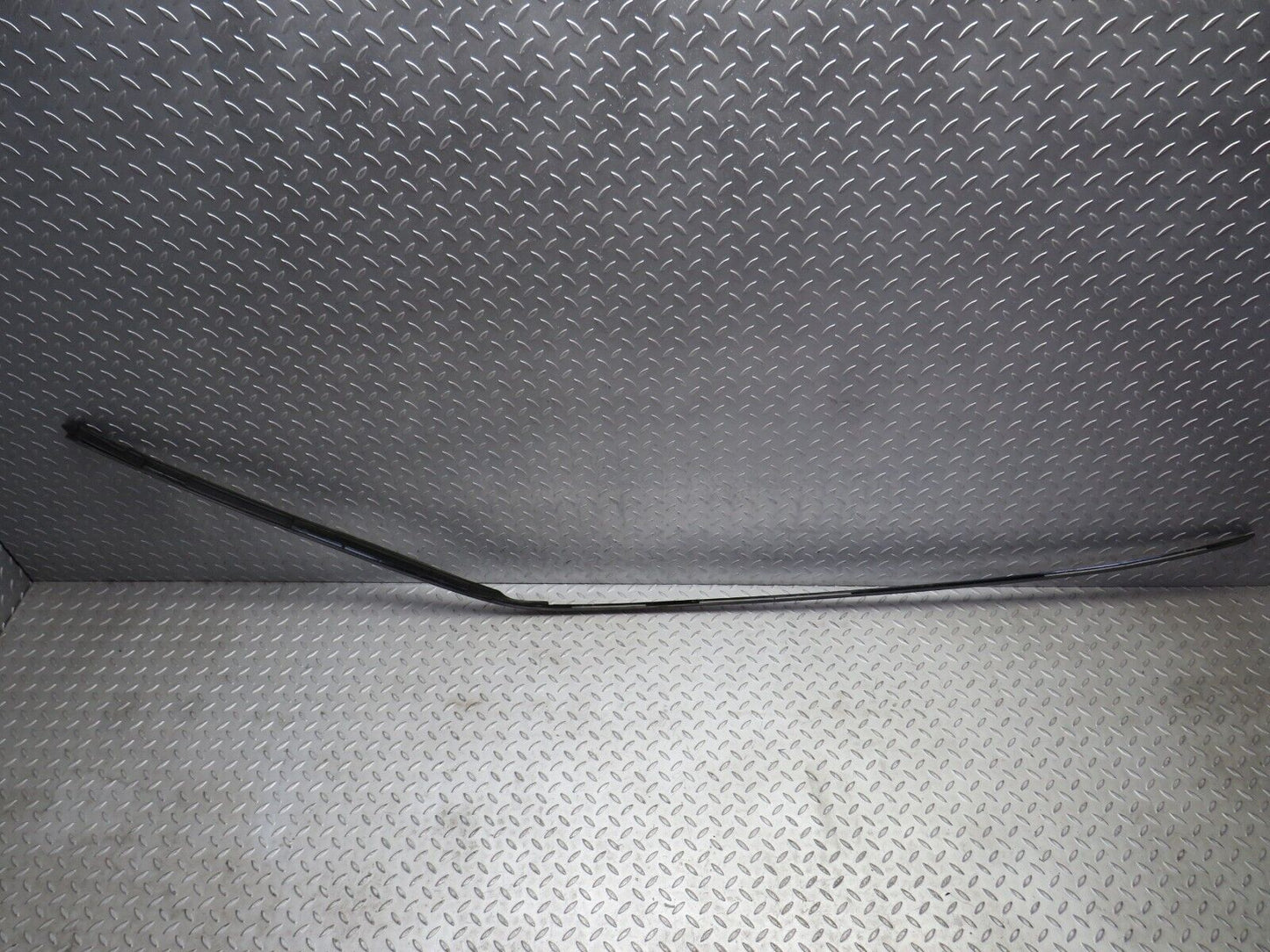 39051 Mercedes-Benz W201 190E Right Side Roof Trim Moulding 2016980698