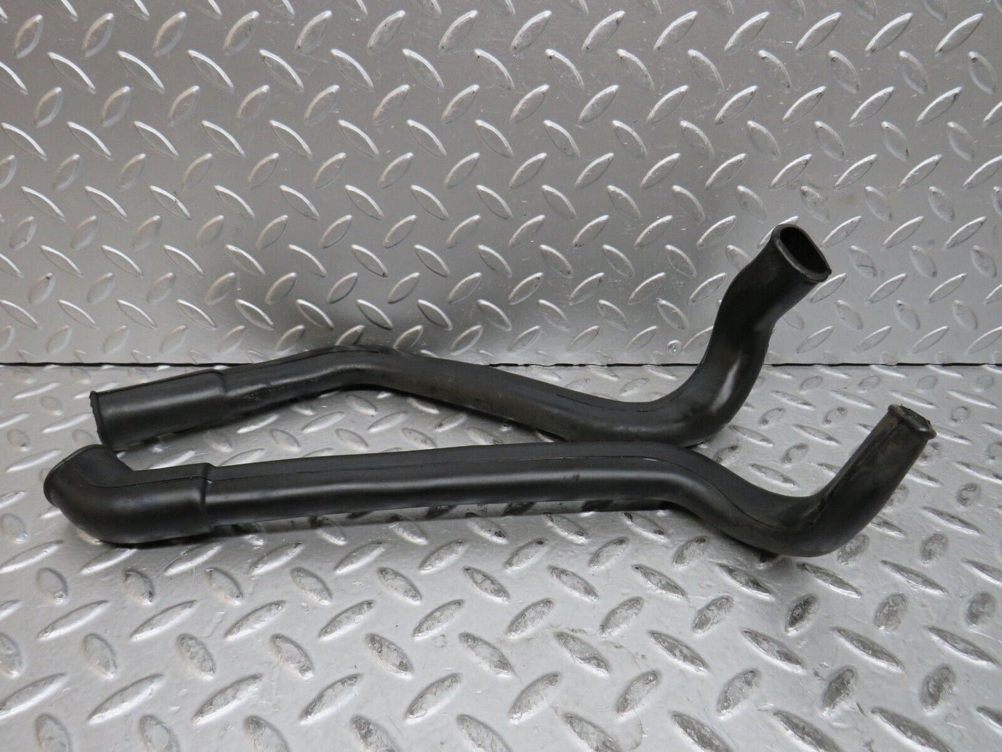 29156 Mercedes-Benz C124 320CE Water Drain Hose Pair 1246280394 1246280194