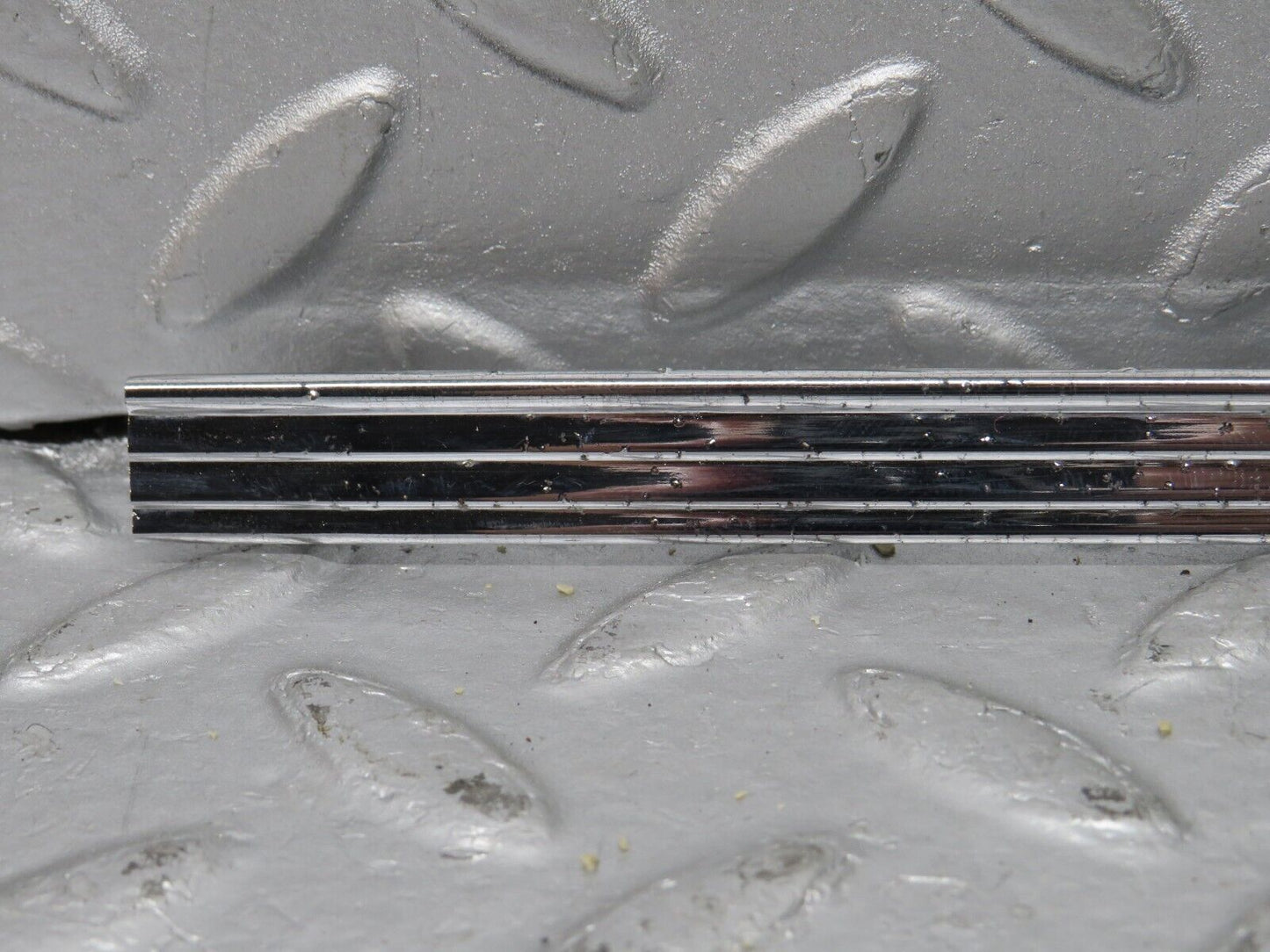 40474 Mercedes-Benz W110 230 Dashboard Chrome Trim