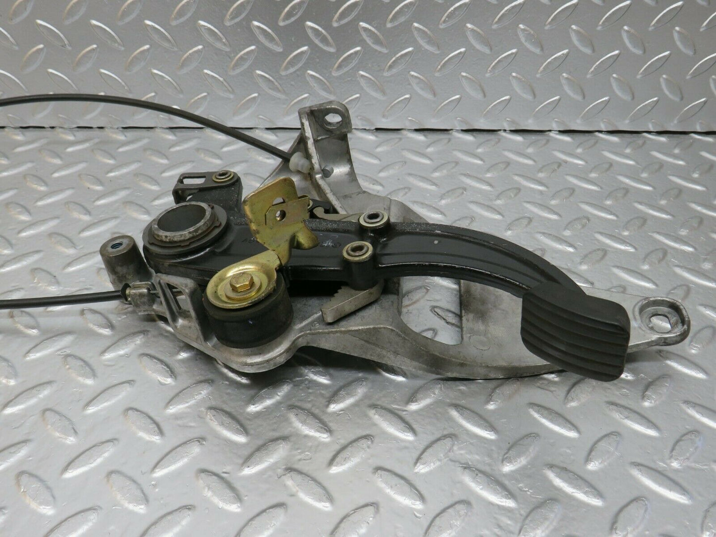 24405 Mercedes-Benz S124 220TE Wagon Parking Brake Pedal 1244270801