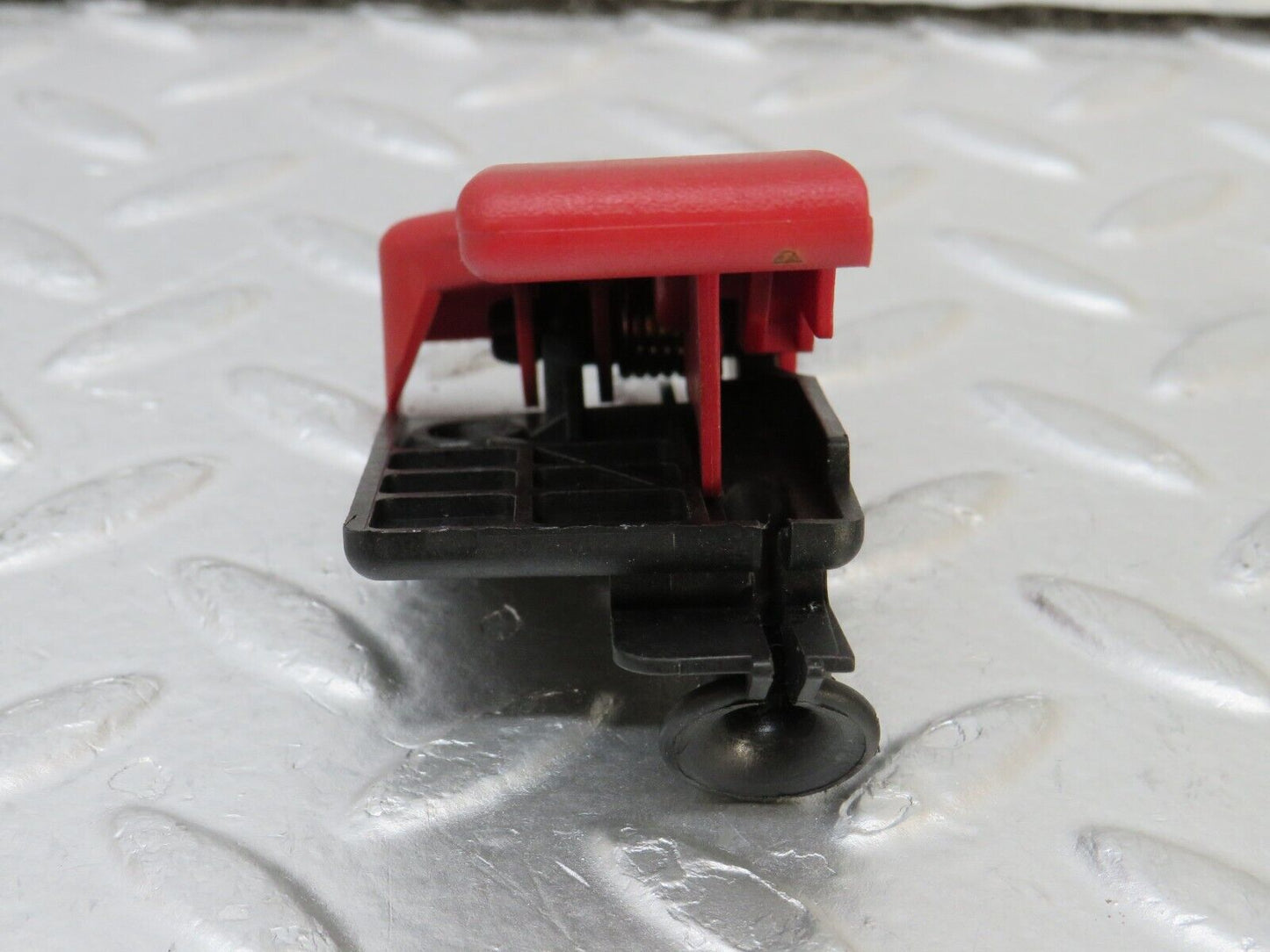 34878 Mercedes-Benz W210 320E Hood Opener Bonnet Opener Release