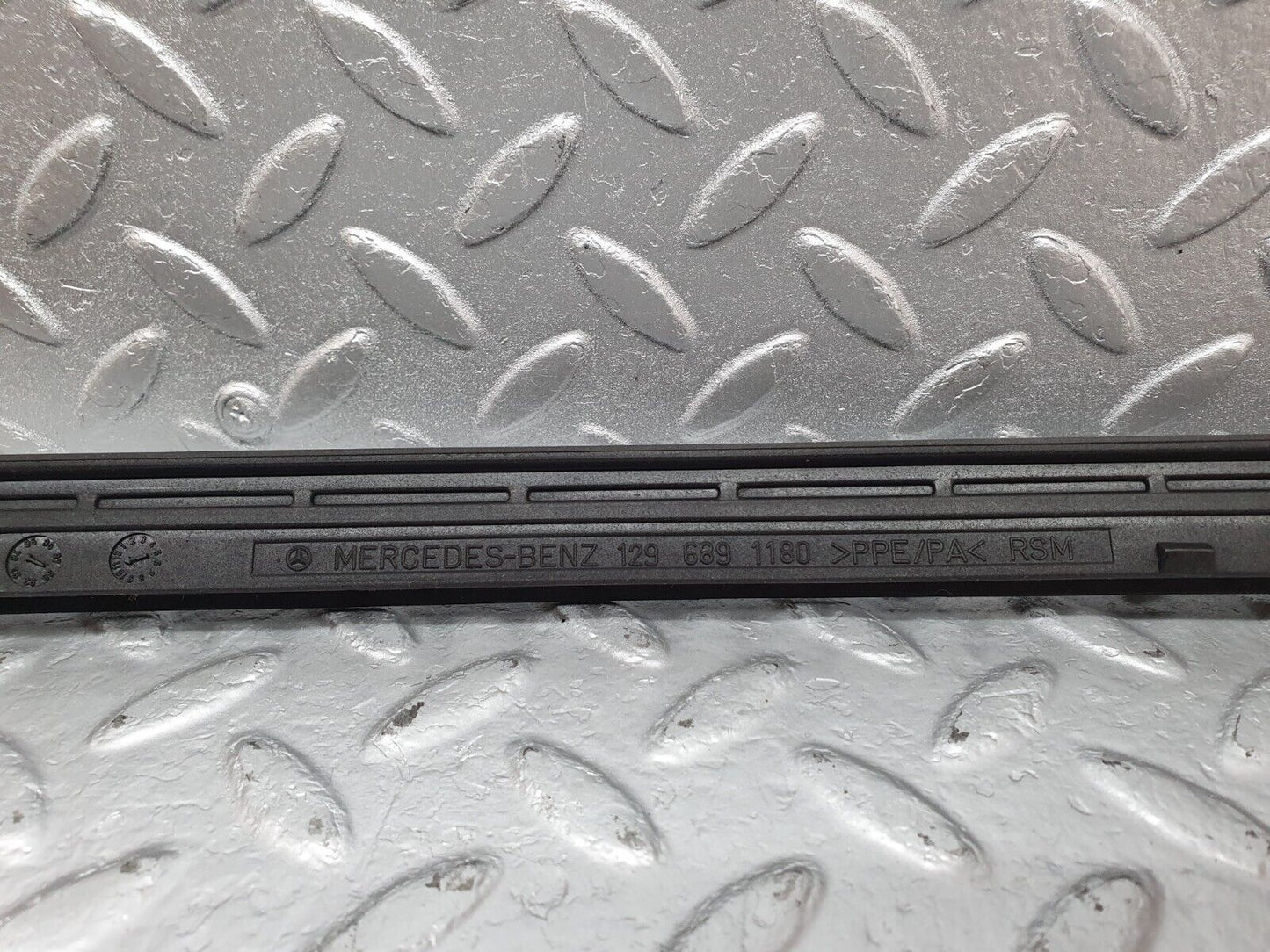 42332 Mercedes-Benz R129 320SL Coupe Dashboard Air Vent Trim Left Side 1296891180