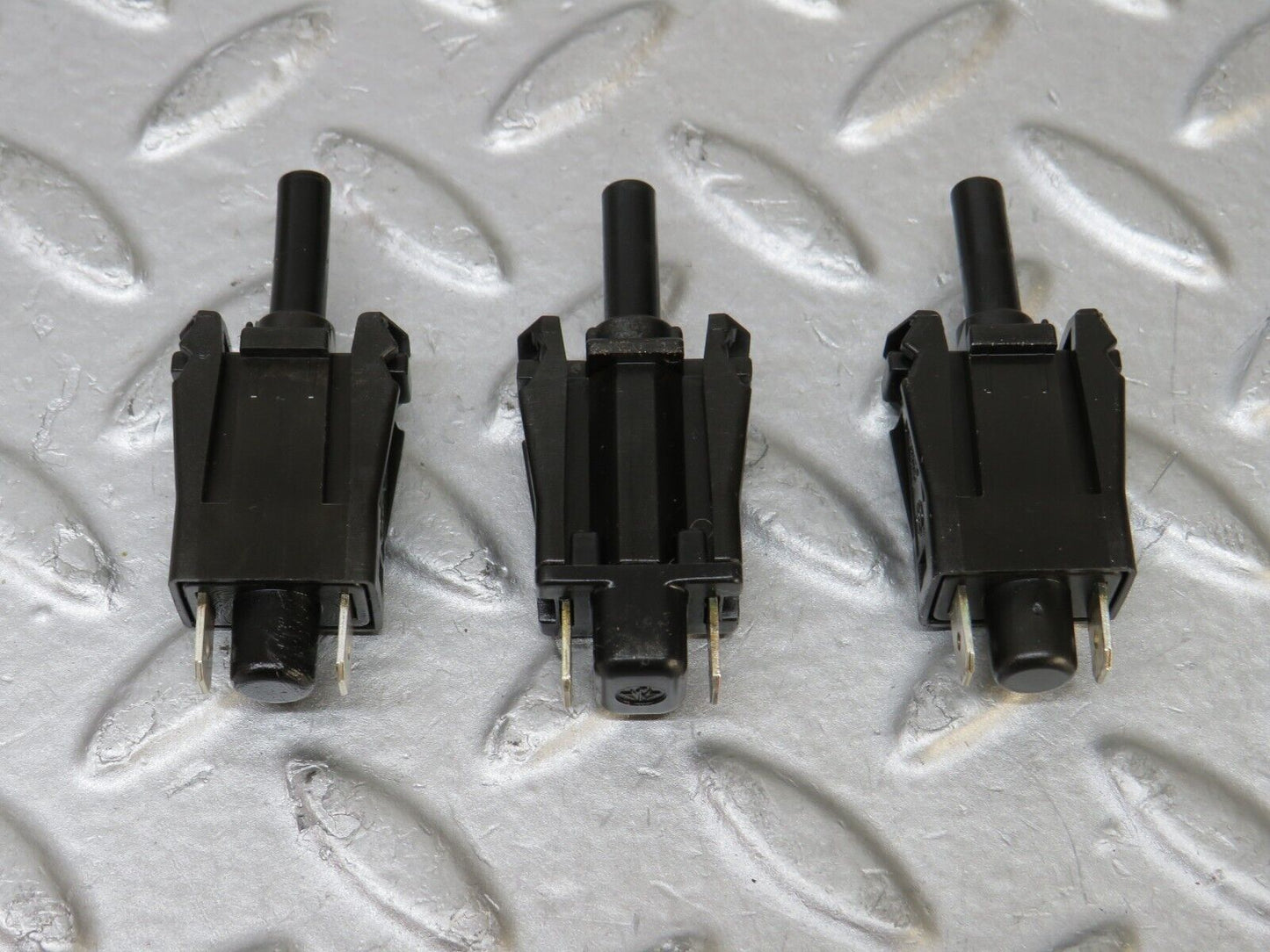 36916 Mercedes-Benz C126 420SEC Coupe Door Contact Switch 3x 0015458714