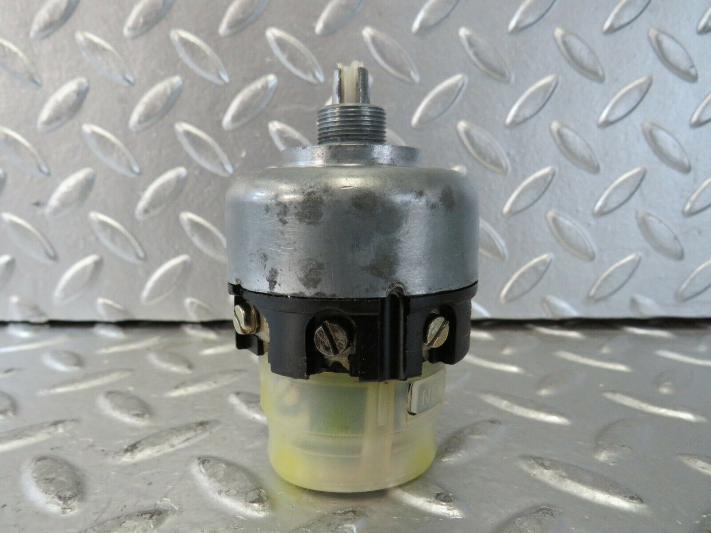 23282 Mercedes-Benz W116 350SE Headlight Switch