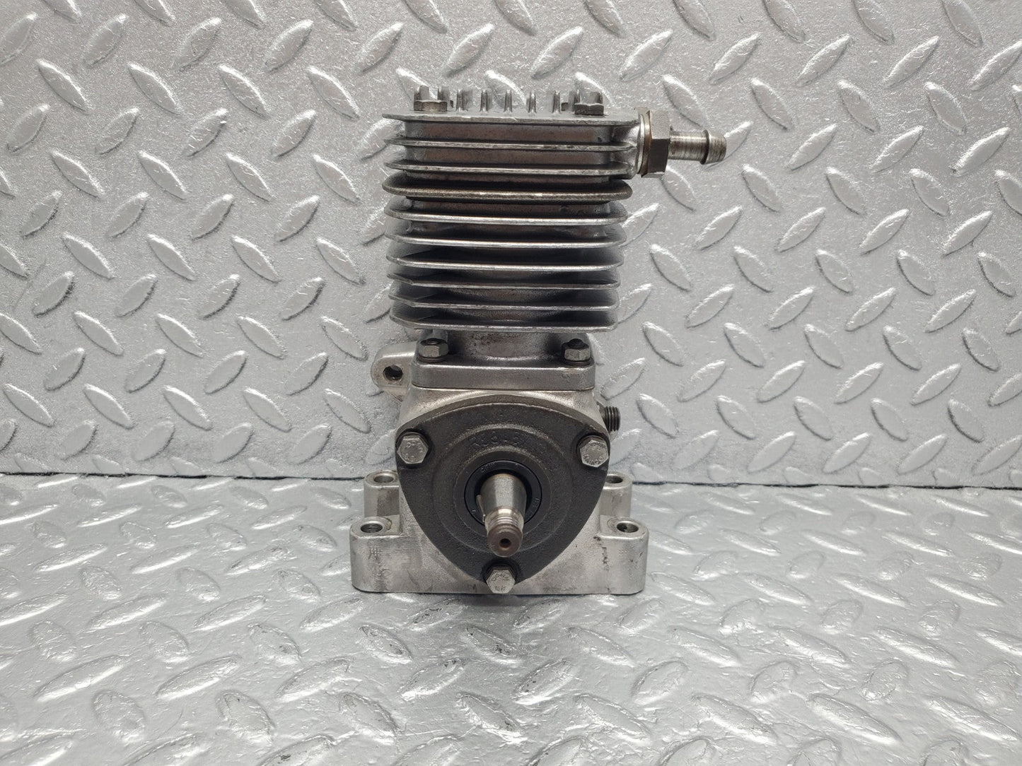 W112 air suspension compressor used OEM