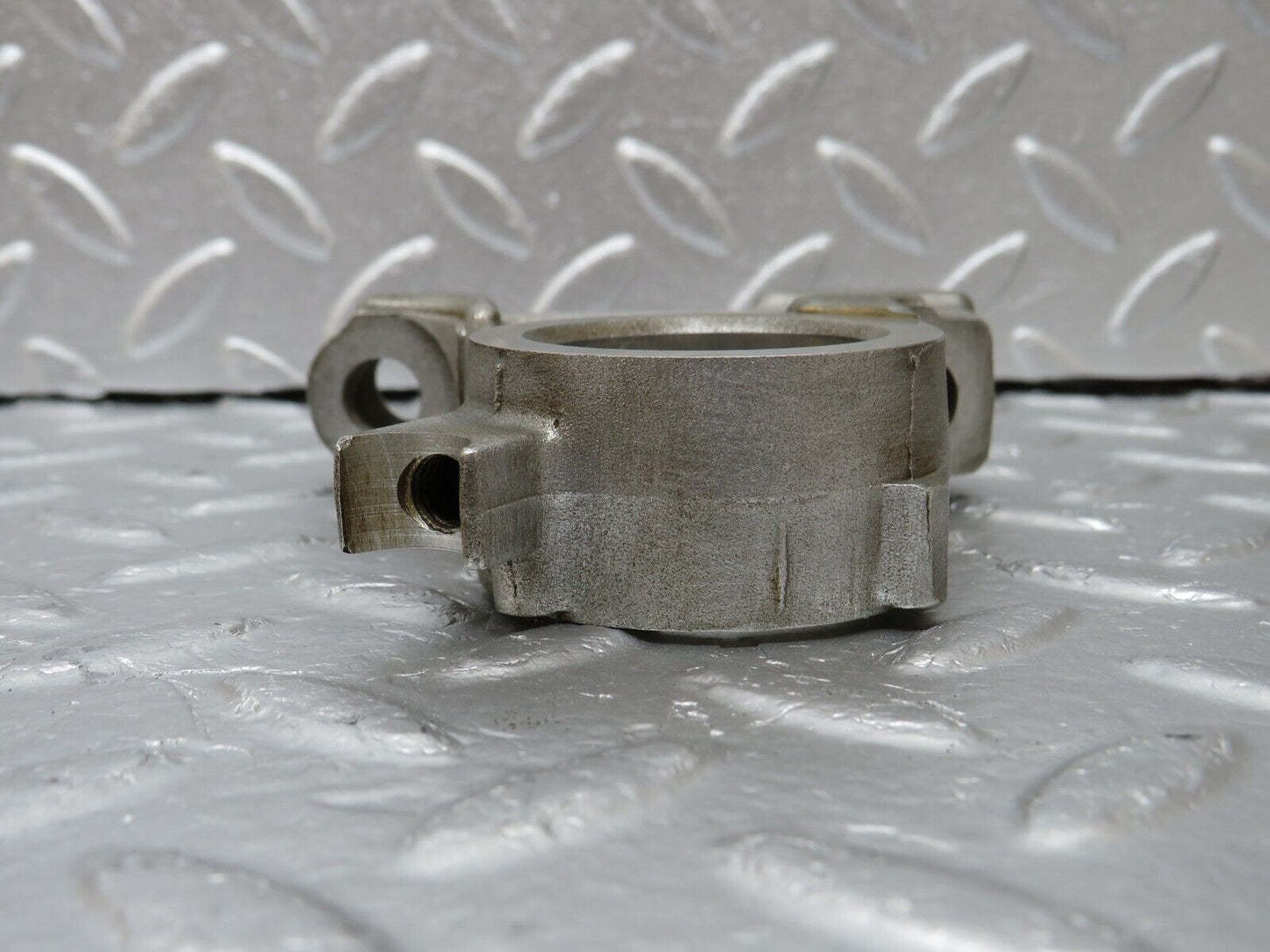34621 Mercedes-Benz C126 380SEC Coupe Camshaft Tower Bearing 1160513610