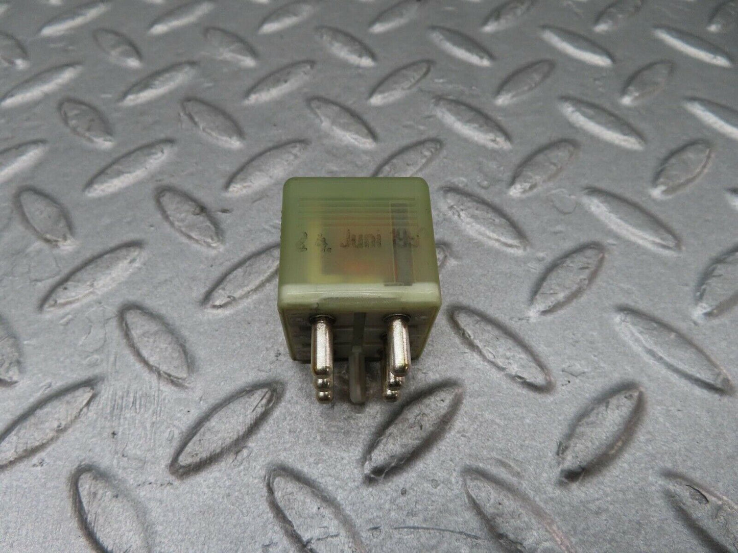 11944 Mercedes-Benz R129 300SL Coupe Door Window Control Relay 0015427819