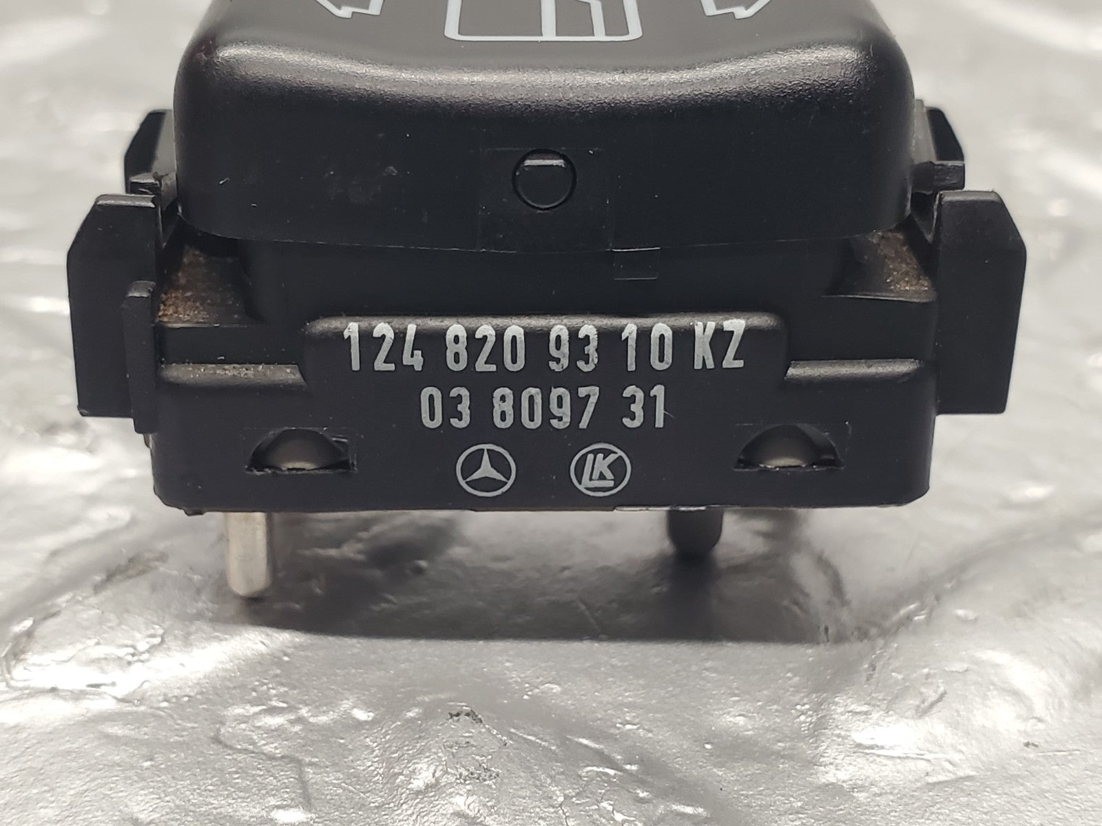 46895590