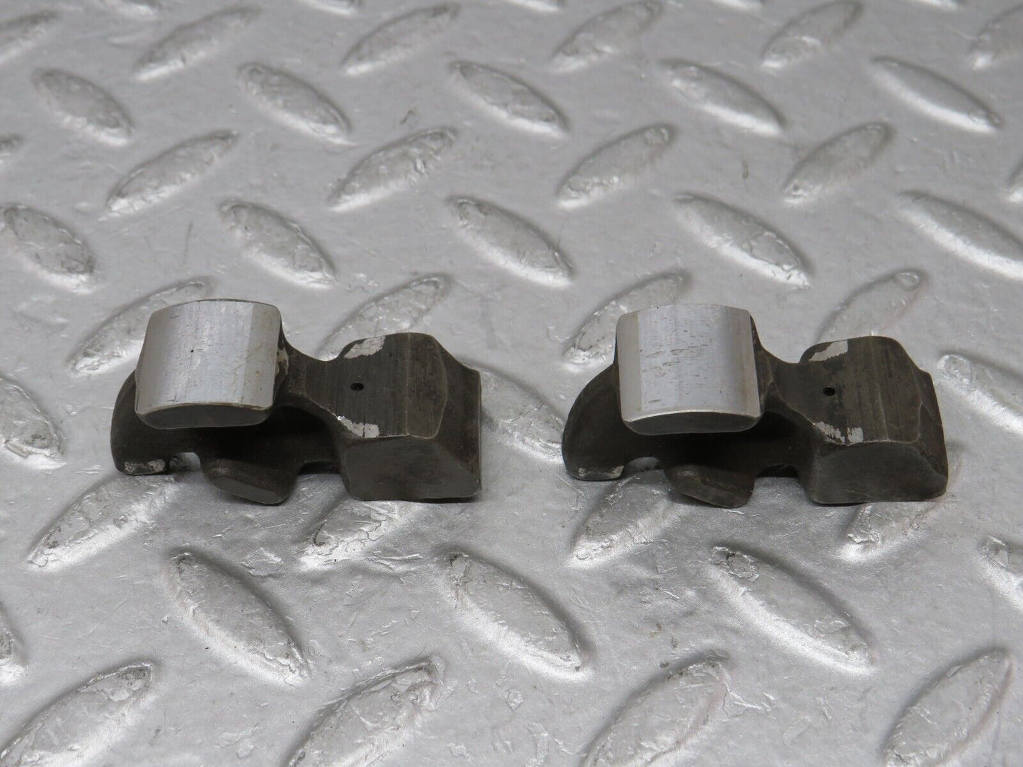 35641 Mercedes-Benz R107 280SL Coupe Valve Rocker Arm With Spring And Tappet