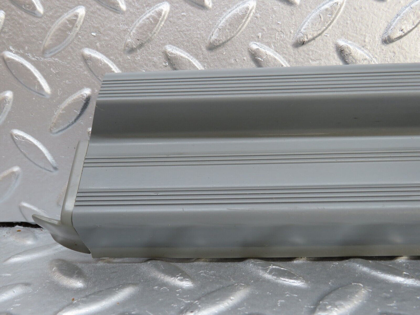 33588 Mercedes-Benz W201 190E 2.0L Rear Left Door Sill Trim Grey