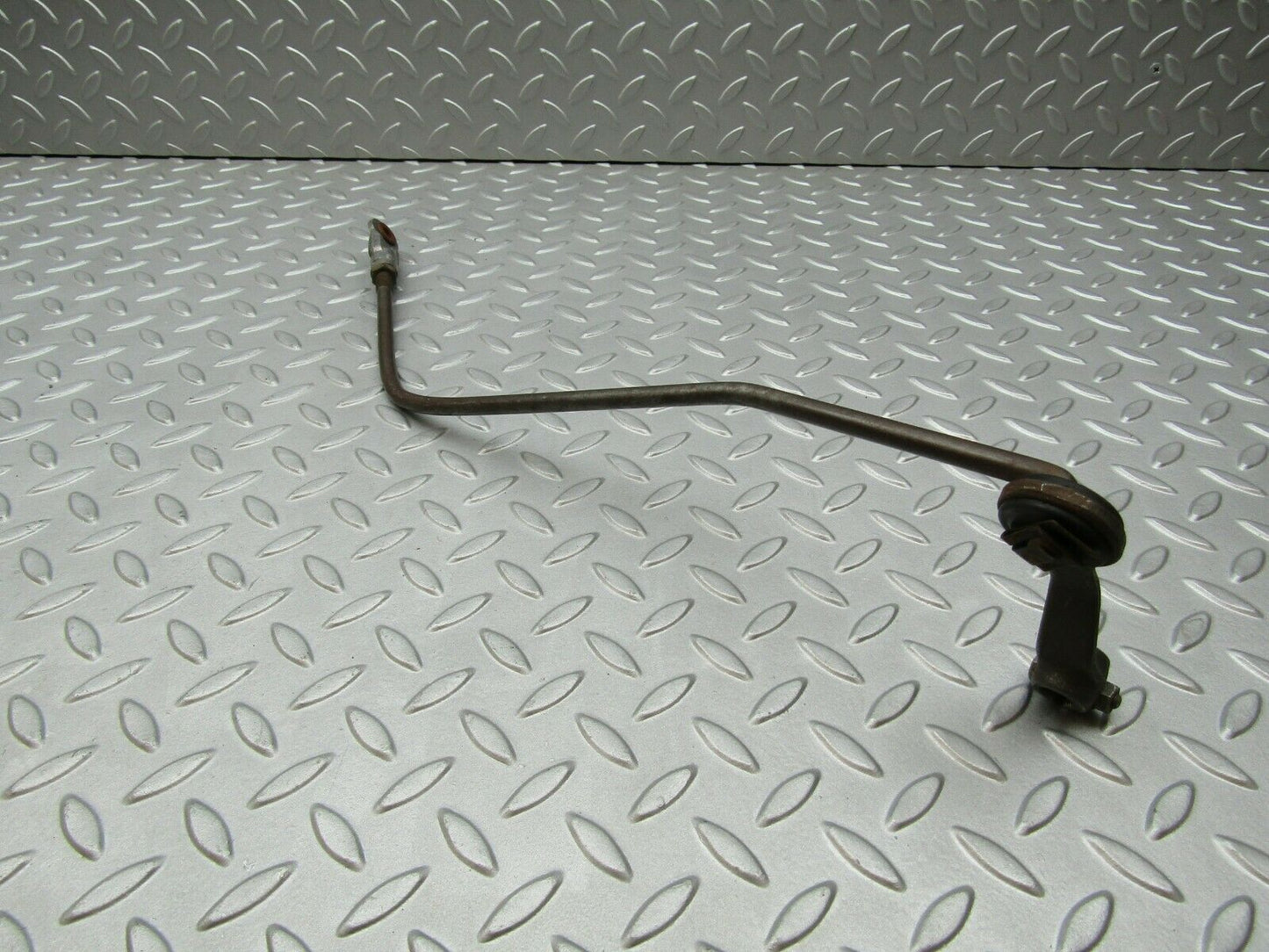 3295 Mercedes-Benz W115 220D Manual Gear Shift Linkage 1-2 0009920510