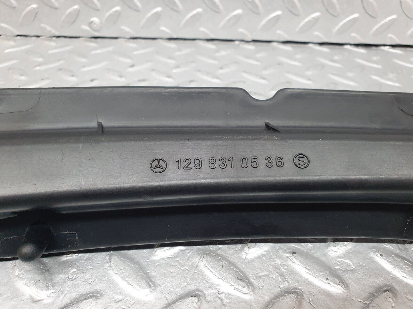 42431 Mercedes-Benz R129 320SL Coupe Windscreen Drain Channel Left 1298310536