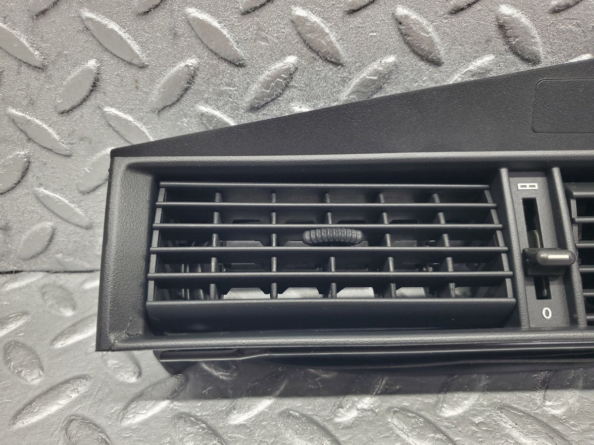 W201 Baby Benz dashboard centre air vent used OEM