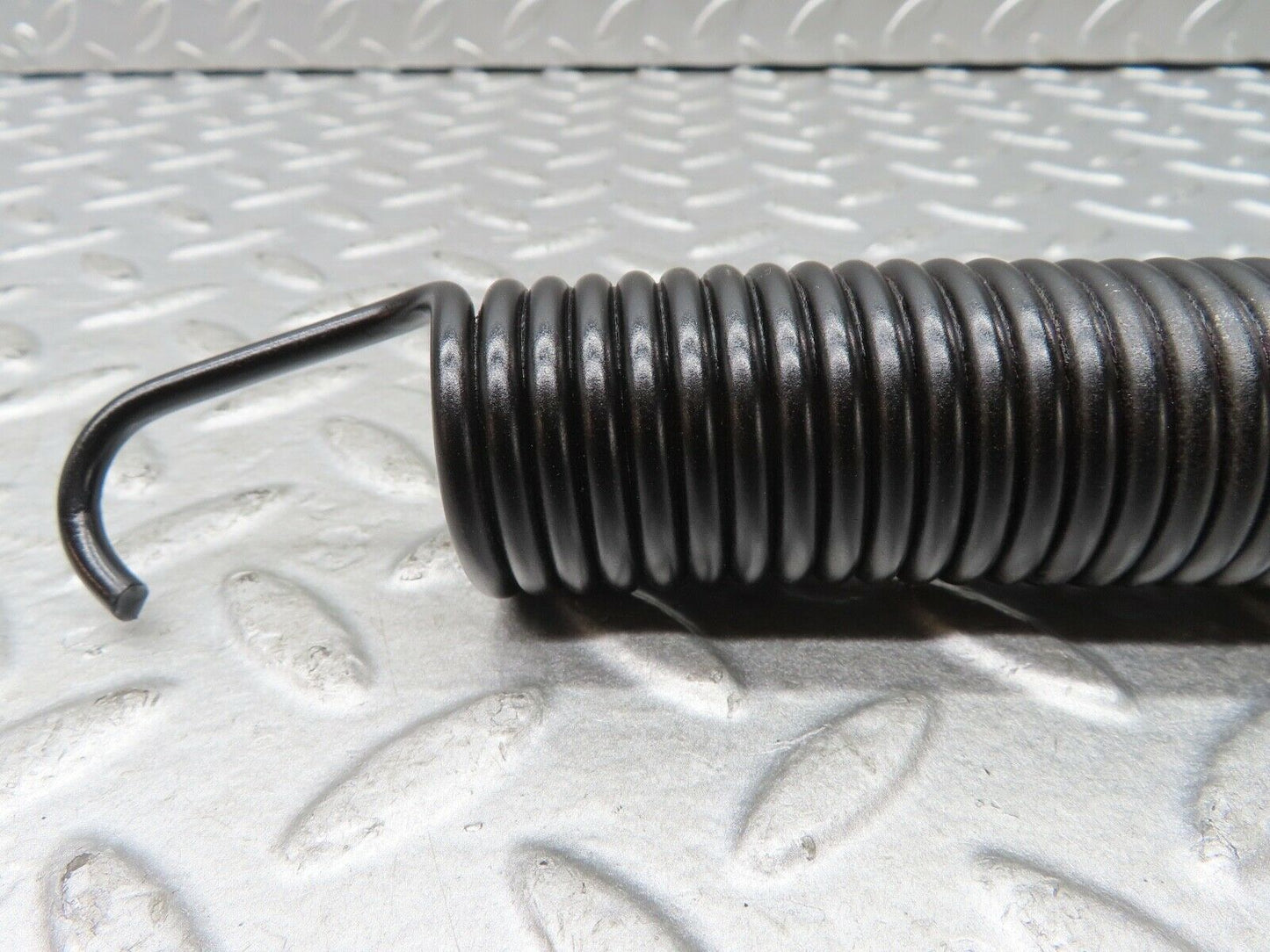 19089 Mercedes-Benz W123 300D Trunk Lid Hinge Spring