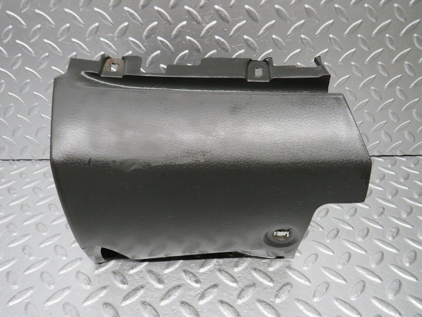 30760 Mercedes-Benz W201 190E 2.0L Front Left Sill Cover 2018840331