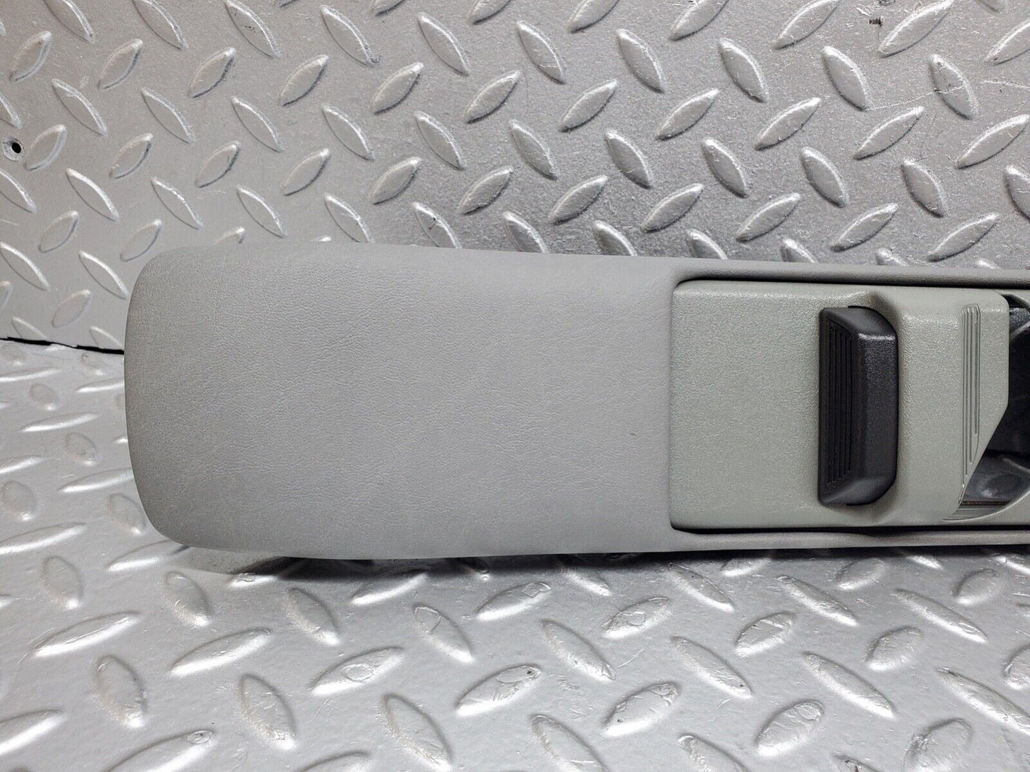 44579 Mercedes-Benz W124 220E B Pillar Cover Right Side Grey 1246923689