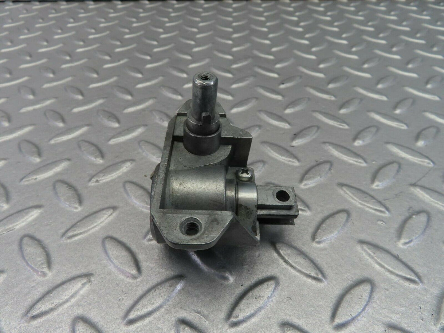 7842 Mercedes-Benz W115 220D Vent Window Regulator Left
