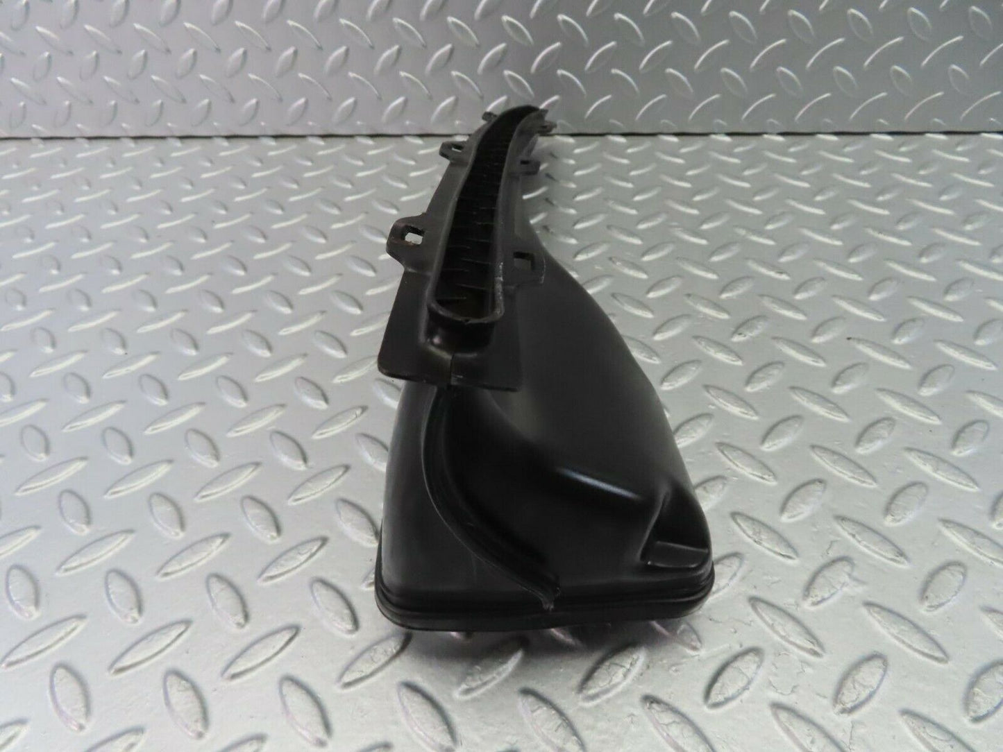 9987 Mercedes-Benz C123 230CE Coupe Air Duct Vent Right Side 1238300219