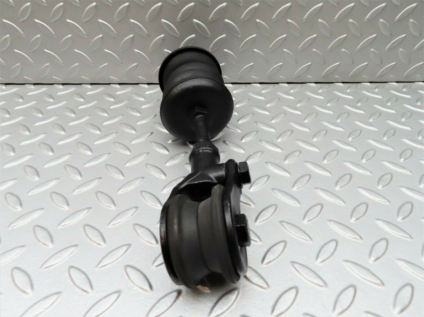 3664 Mercedes-Benz W108 280SE Strut Rear Axle Mount 1113510340