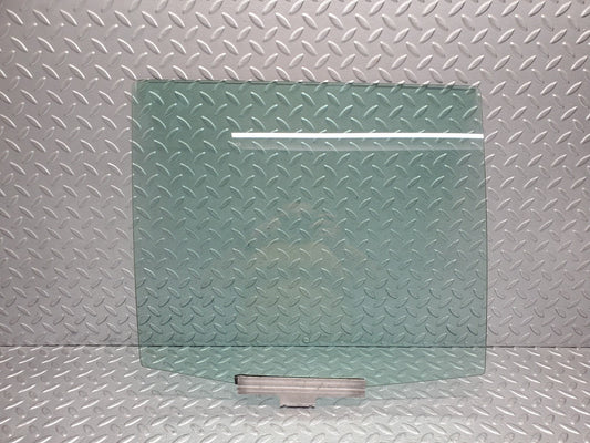 W124 Wagon rear right door window glass used OEM