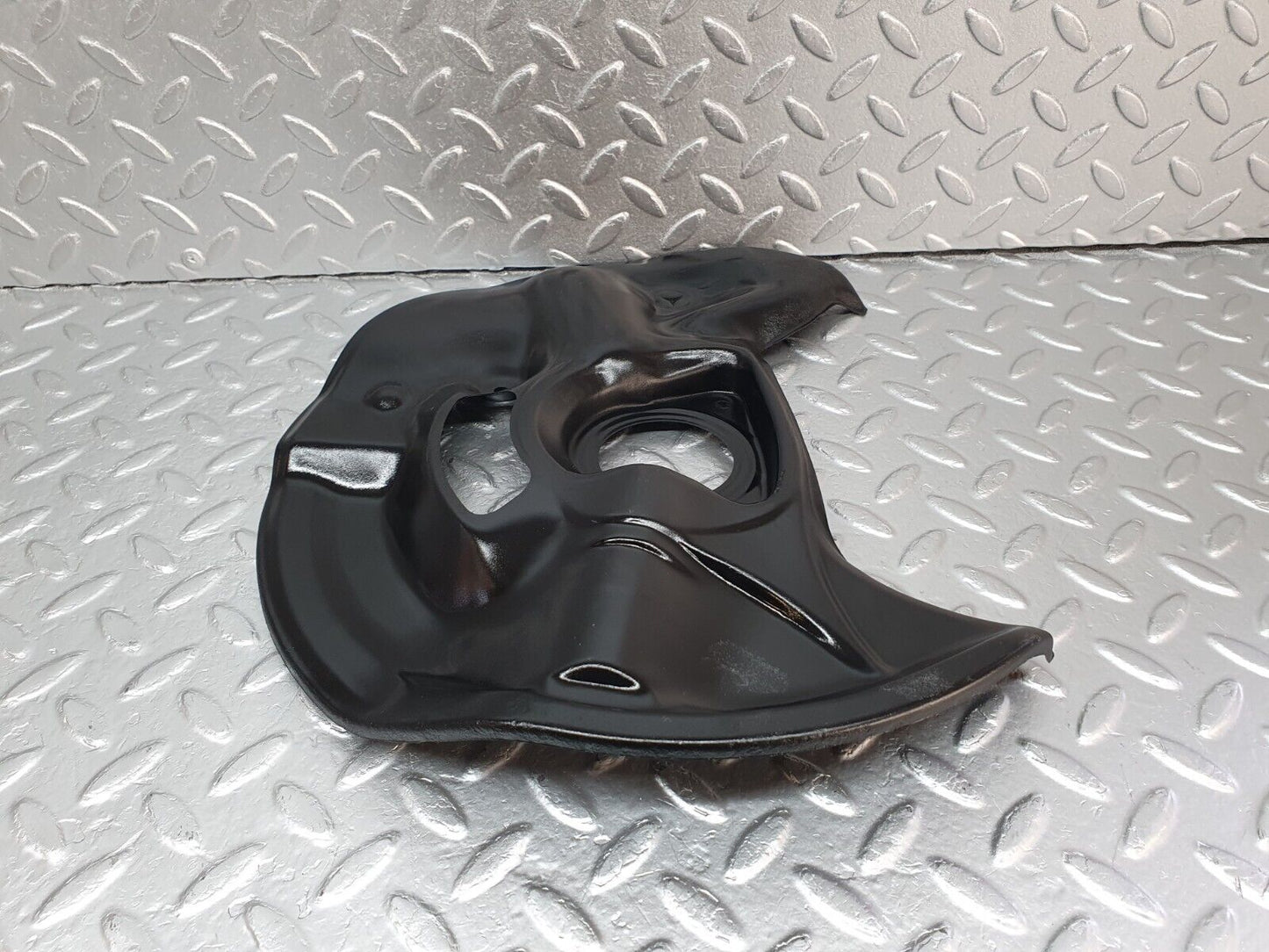 41894 Mercedes-Benz W202 C200 Front Left Brake Disc Protection Plate