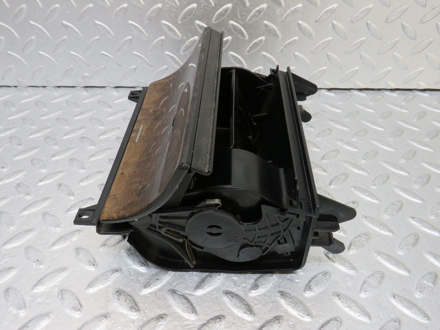 34933 Mercedes-Benz W210 320E Centre Console Ashtray Wood Finish