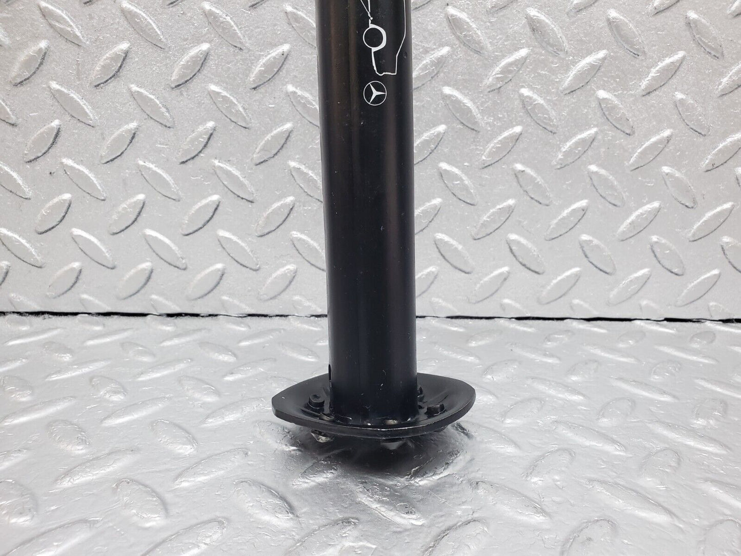 44866 Mercedes-Benz W124 220E Car Jack 1245830115