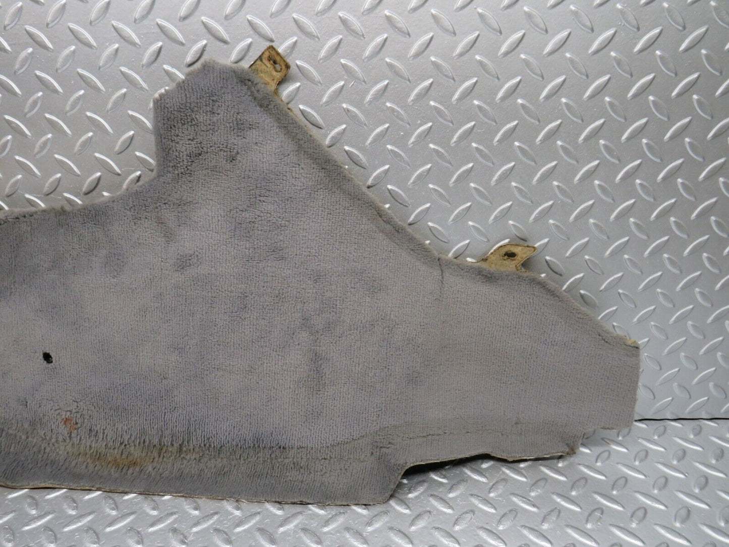 32497 Mercedes-Benz S124 300TE Wagon Centre Console Carpet Left Side Grey