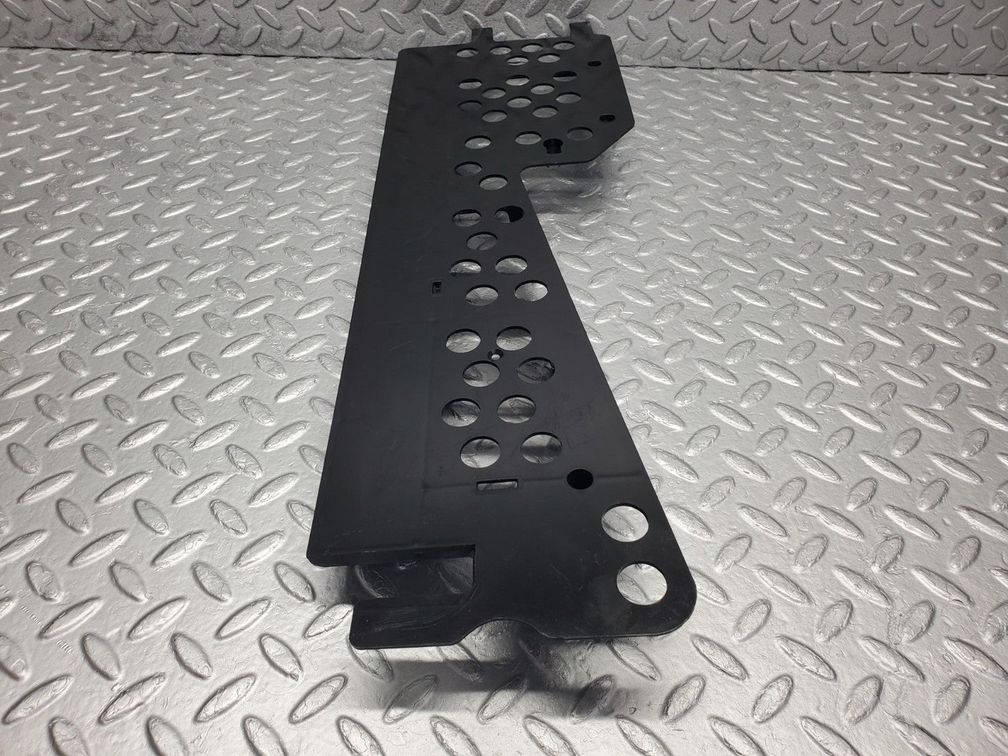 W201 Baby Benz front right cable channel cover used OEM