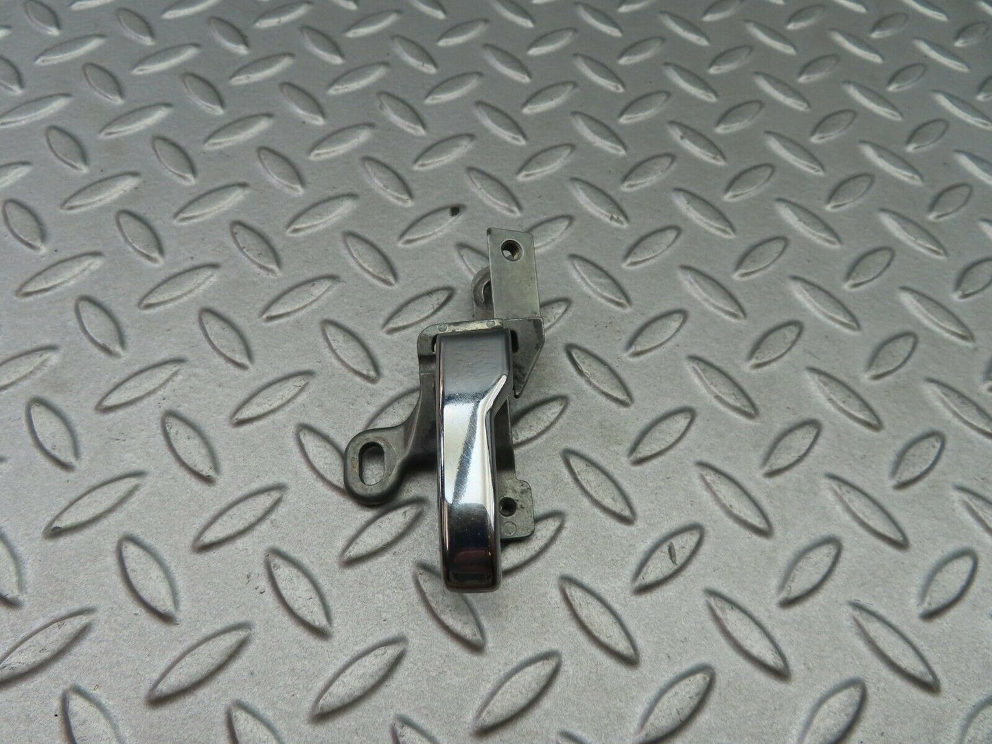 5824 Mercedes-Benz W123 200 Left Interior Door Handle 1237600161