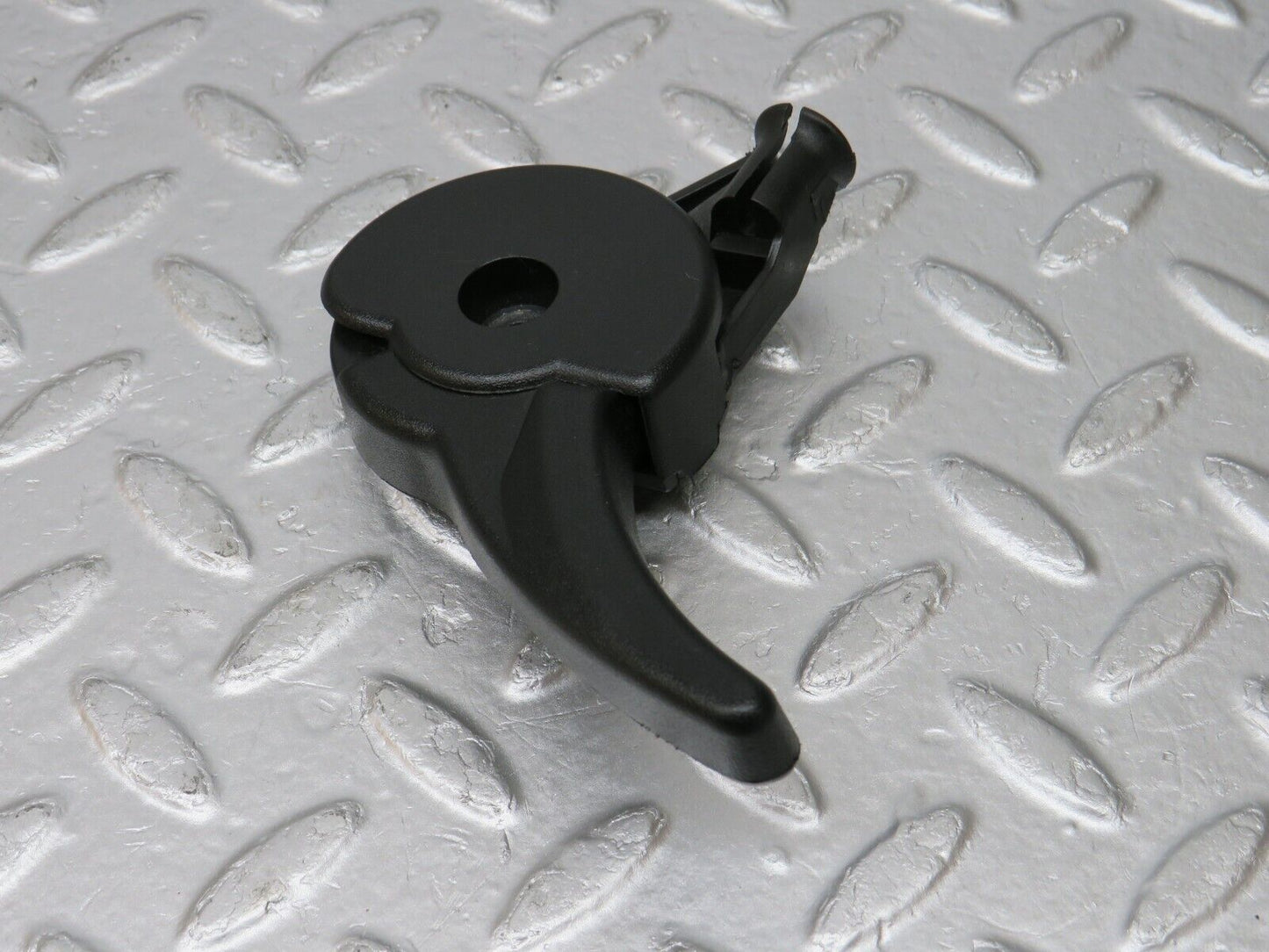 33603 Mercedes-Benz W201 190E 2.0L Hood Opener Bonnet Opener Release