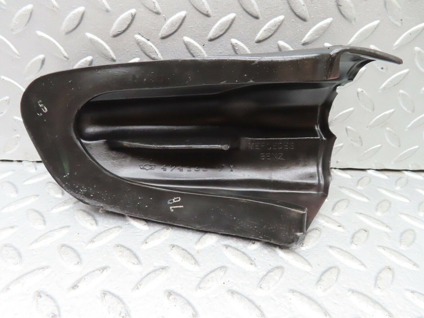 19036 Mercedes-Benz W123 300D Rear Right Bumper Rubber 1238852223