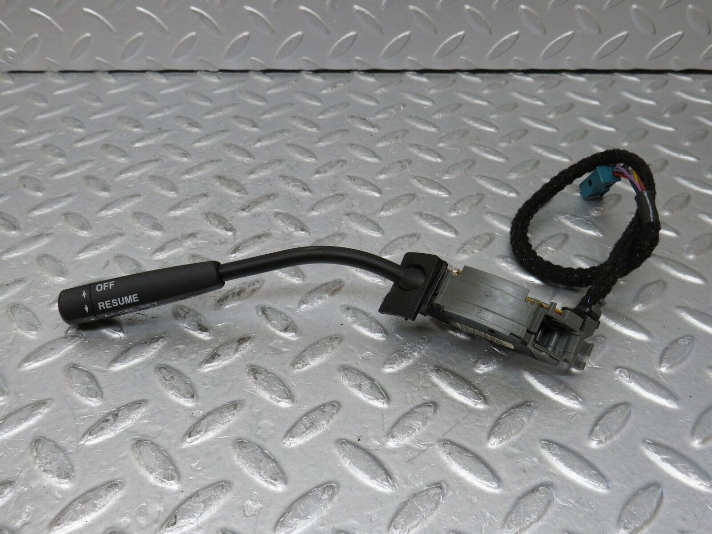 35065 Mercedes-Benz W210 320E Cruise Control Stalk 2085450424