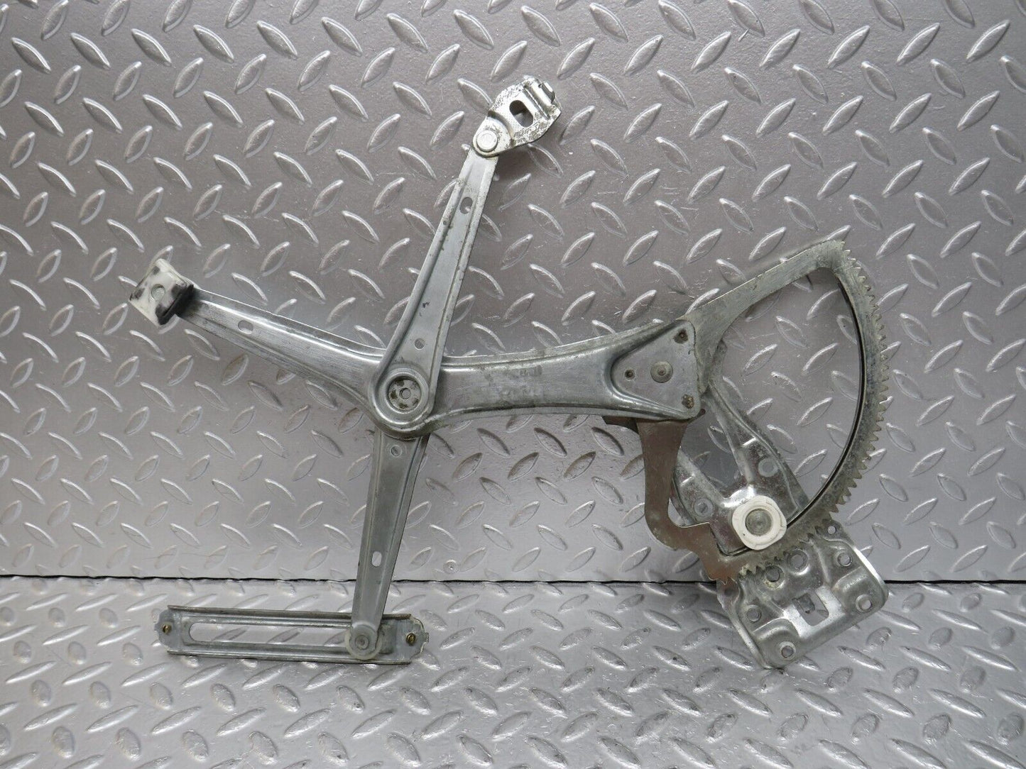 34853 Mercedes-Benz W210 320E Front Right Power Window Regulator